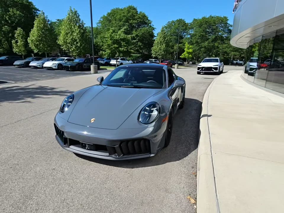 2026 Porsche 911 Carrera GTS RWD