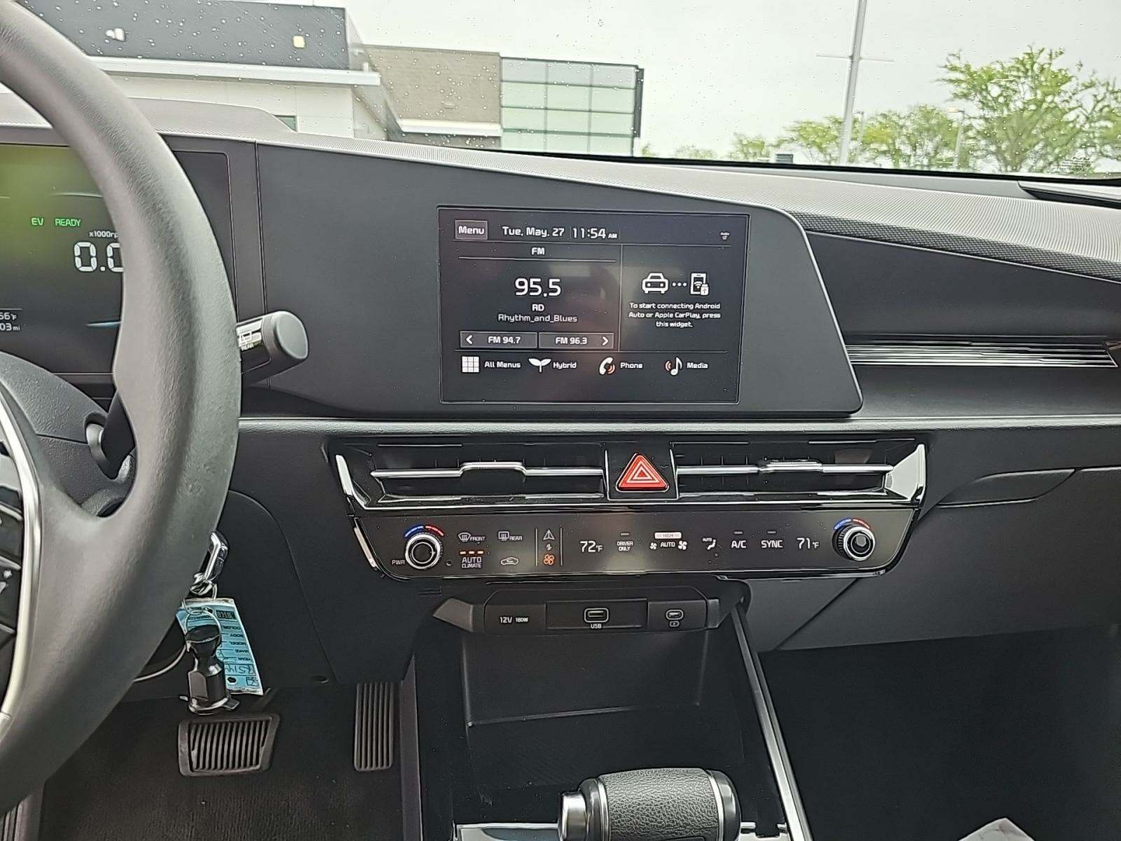 2024 Kia Niro LX FWD