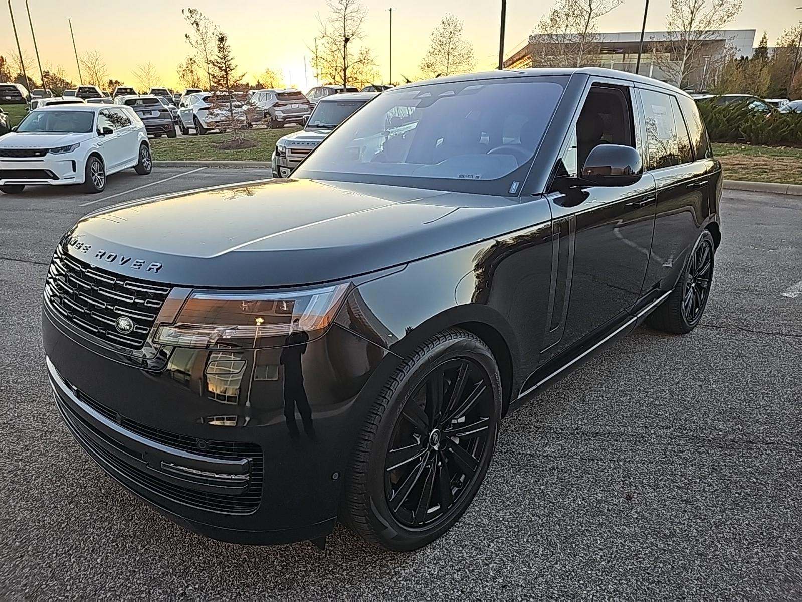 2023 Land Rover Range Rover SE AWD