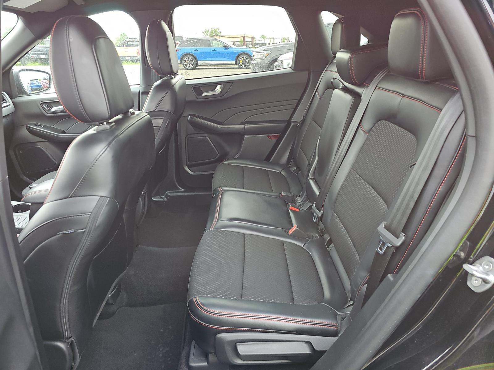 FORD ESCAPE - 9