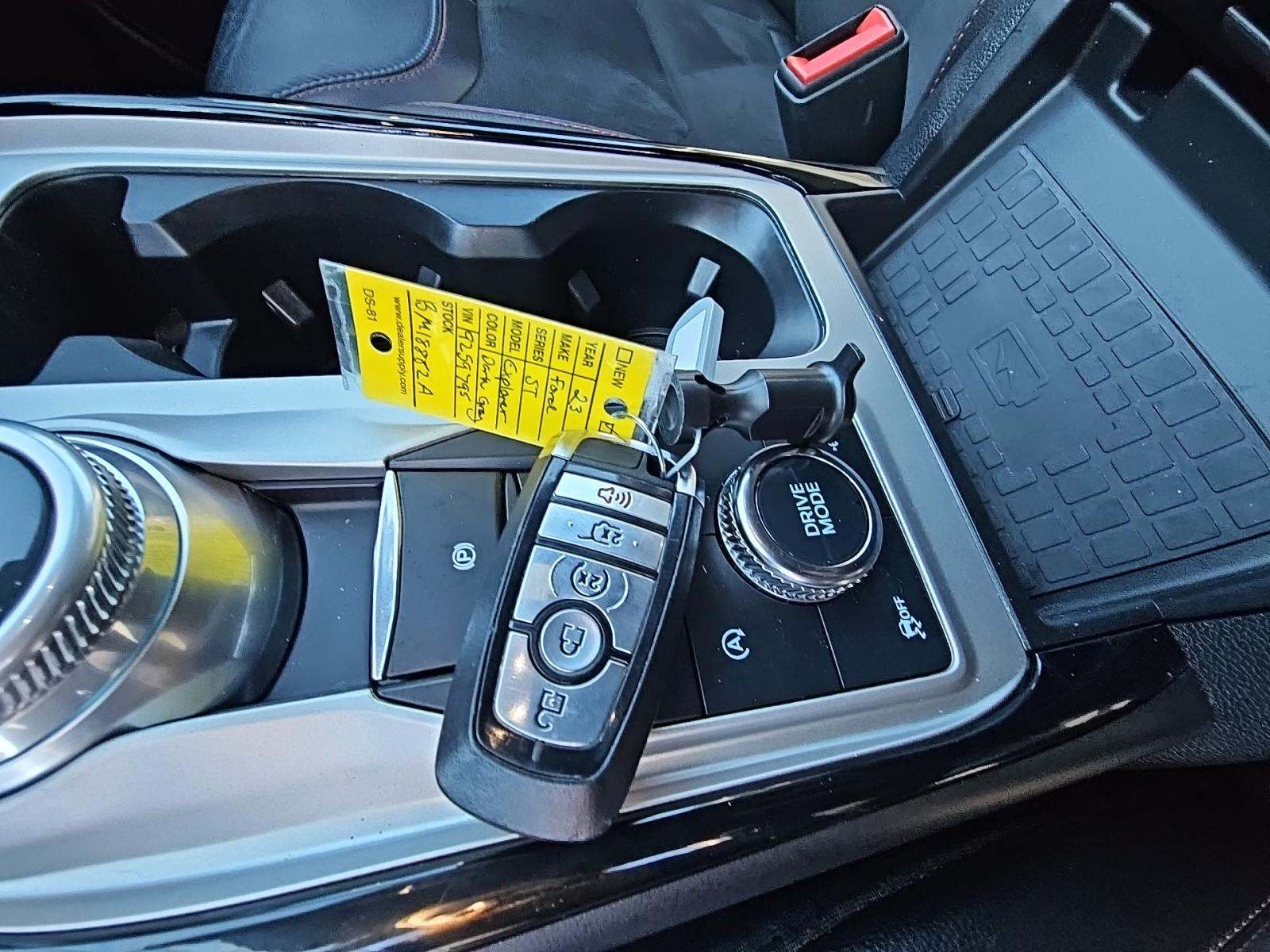 2023 Ford Explorer ST AWD