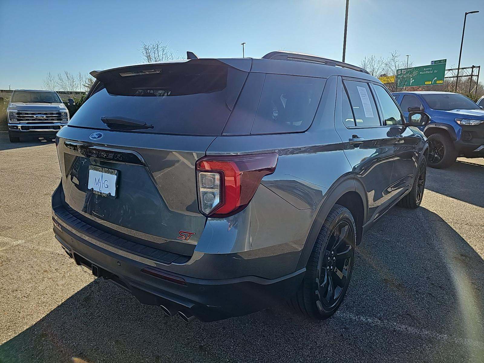 2023 Ford Explorer ST AWD