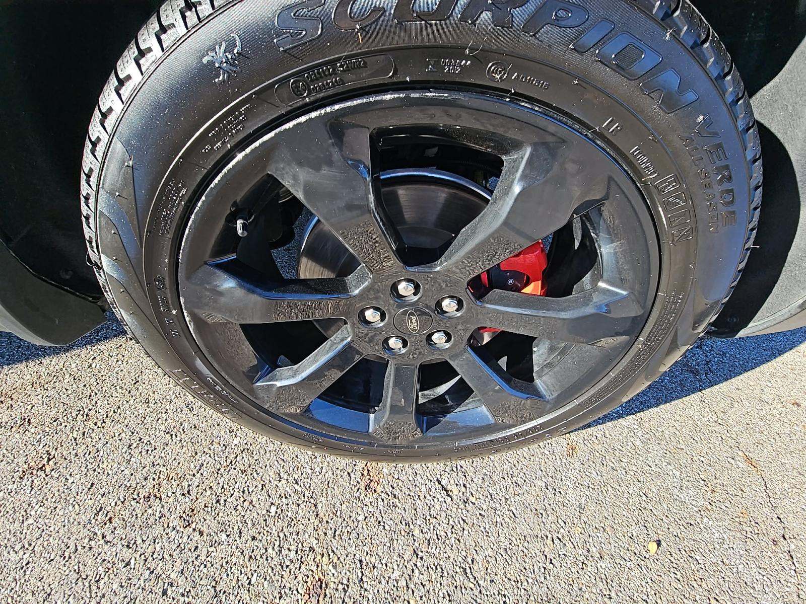 2023 Ford Explorer ST AWD