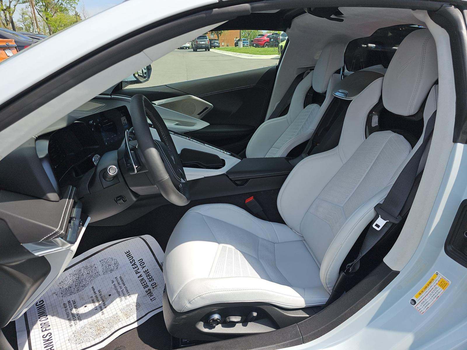 CHEVROLET CORVETTE - 2