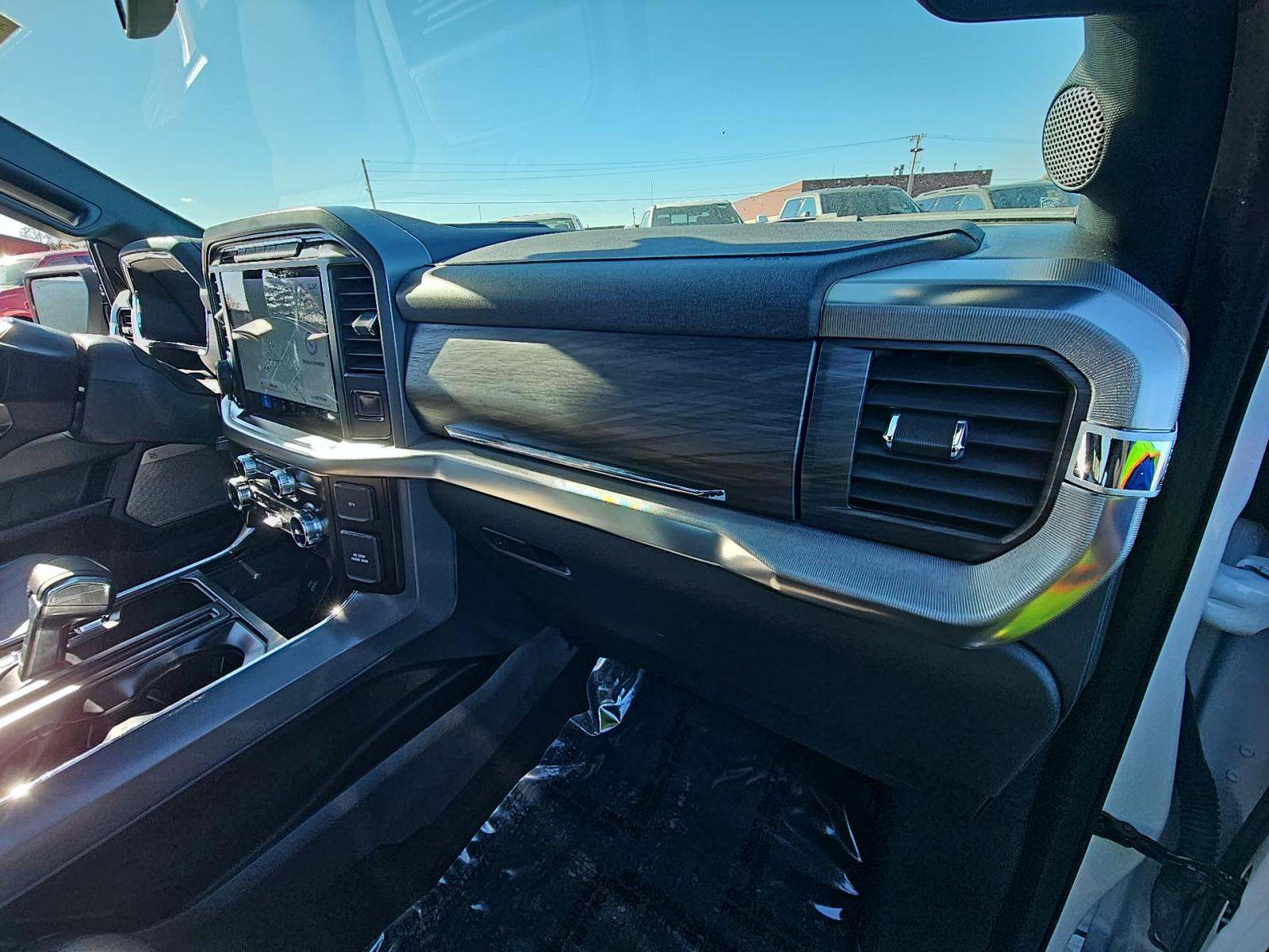 2024 Ford F-150 Lariat AWD