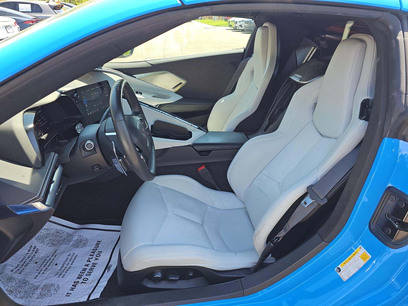 CHEVROLET CORVETTE - 2