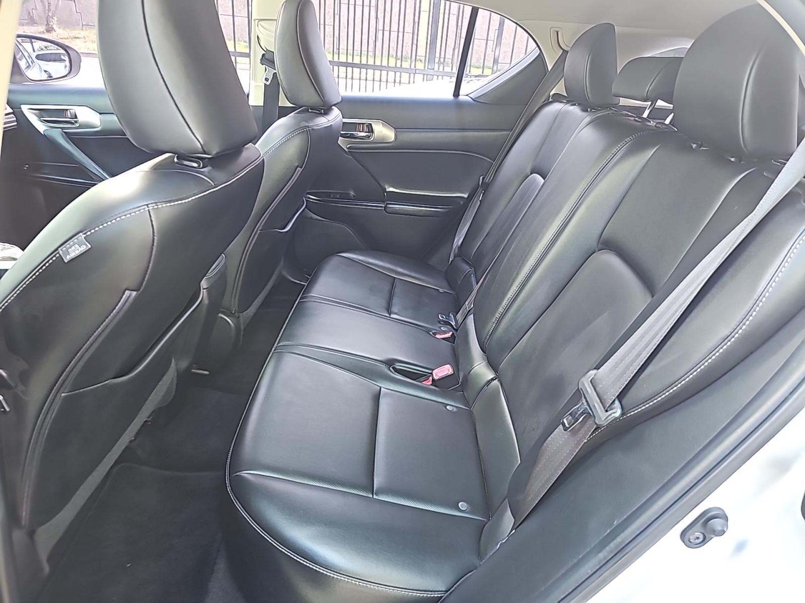 2015 Lexus CT CT 200h FWD