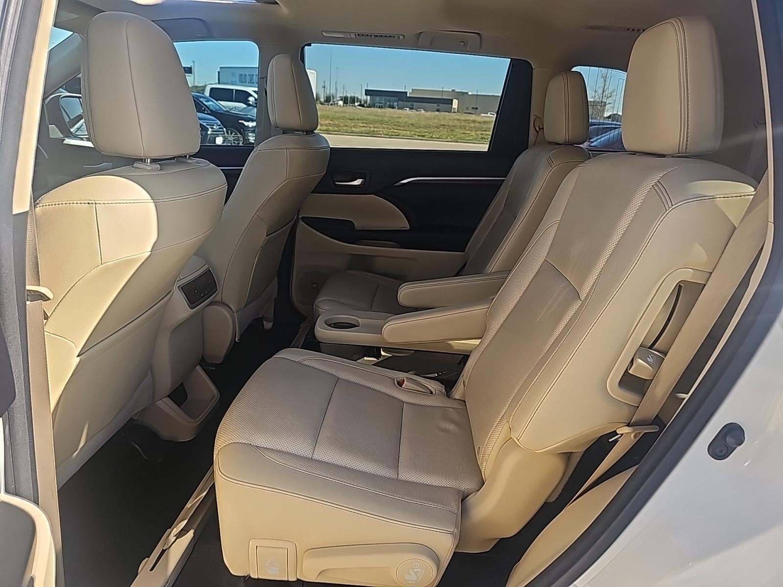 2015 Toyota Highlander Hybrid Limited AWD