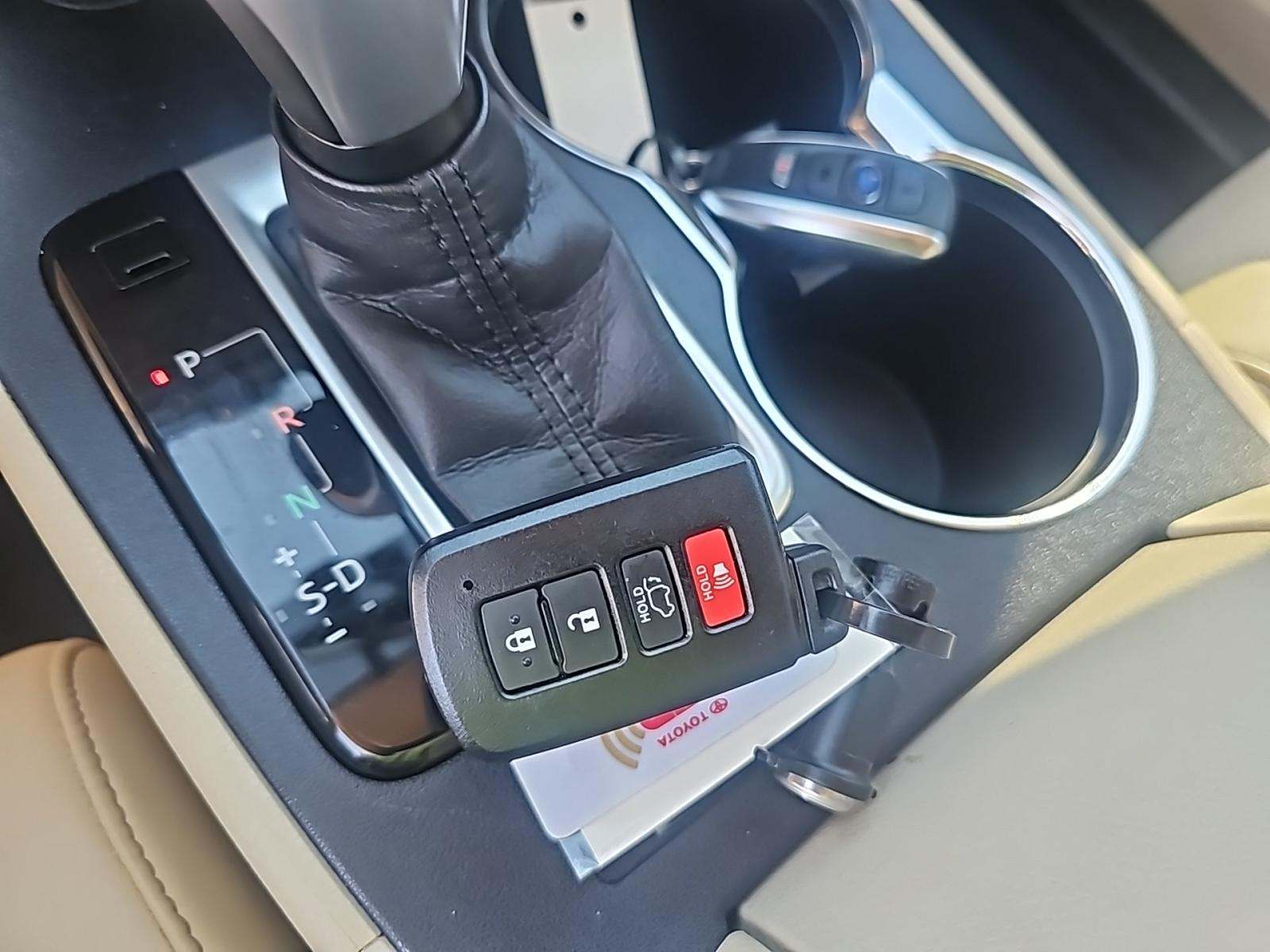 2015 Toyota Highlander Hybrid Limited AWD