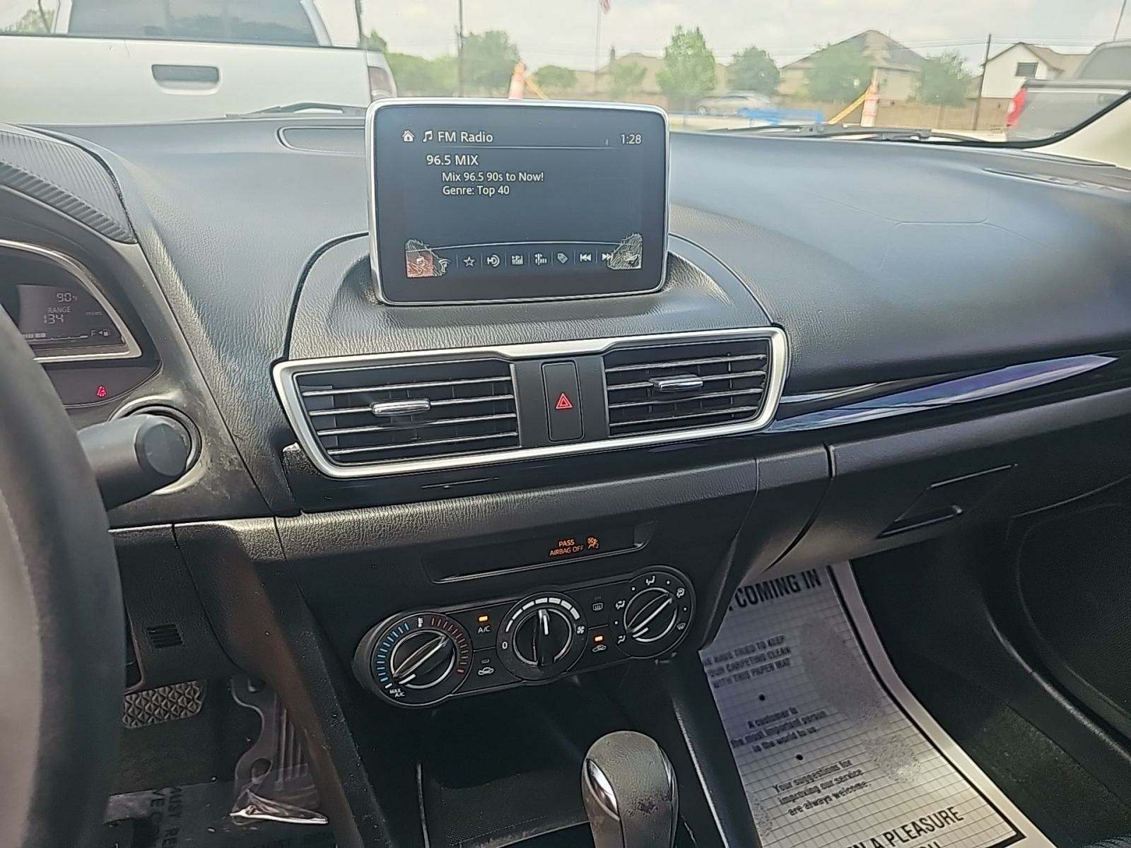 2016 MAZDA MAZDA3 i Sport FWD