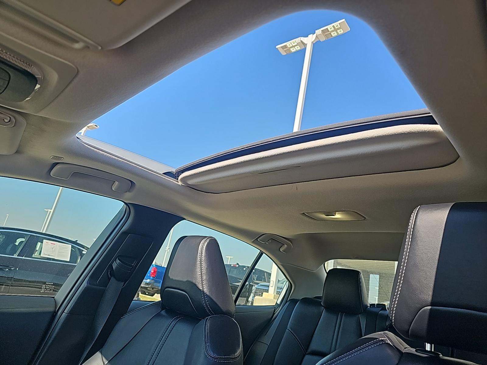 2024 Toyota Corolla Hybrid XLE FWD