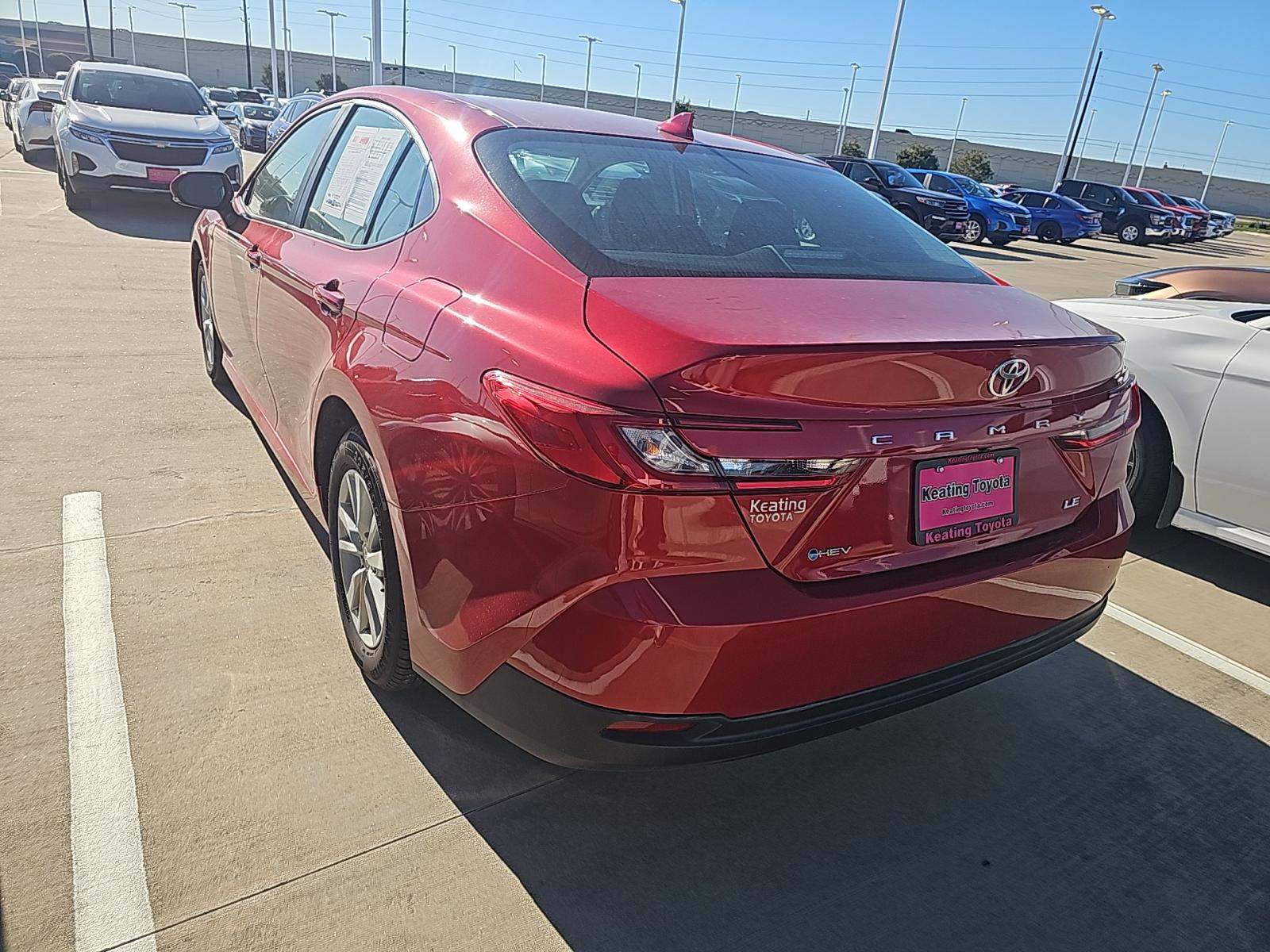 2025 Toyota Camry LE FWD