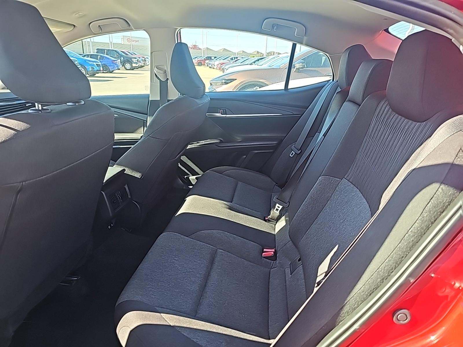 2025 Toyota Camry LE FWD