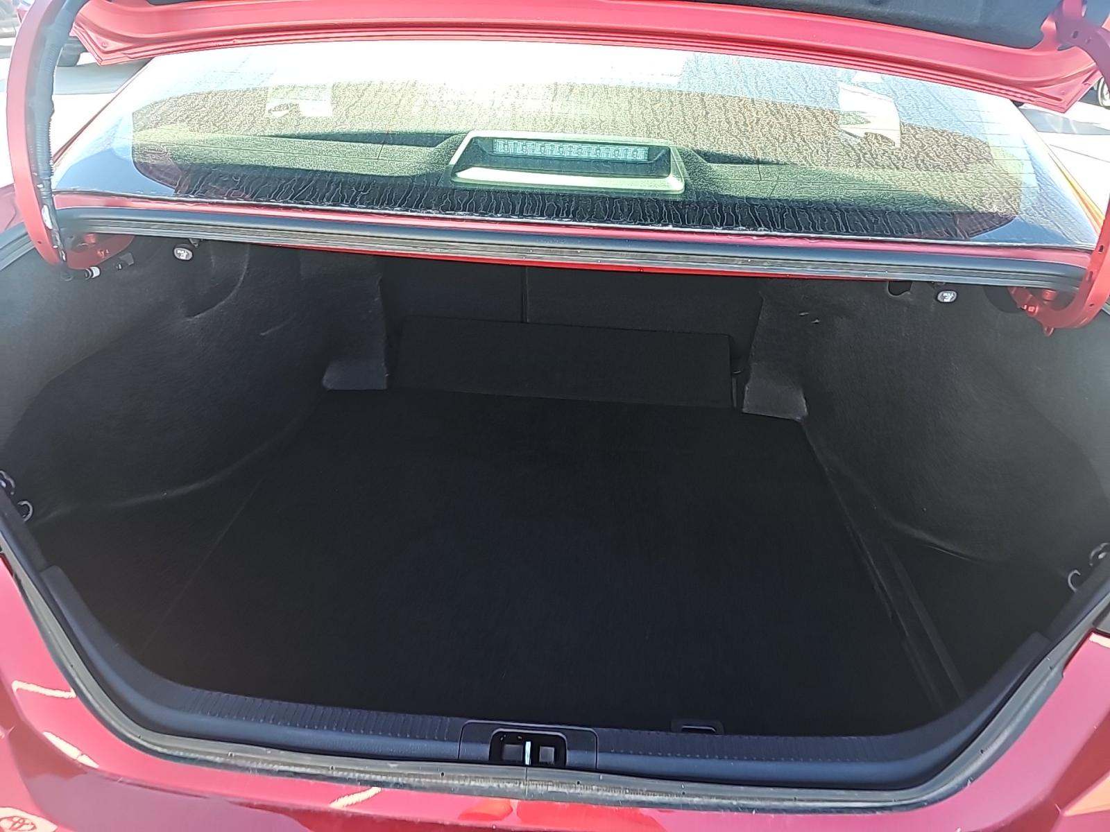 2025 Toyota Camry LE FWD