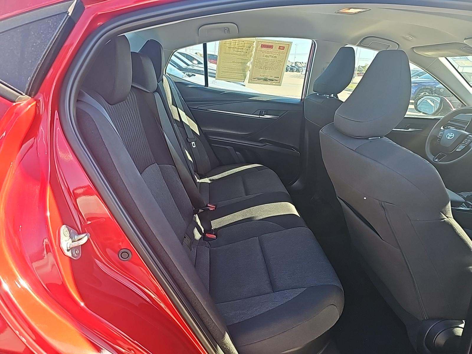 2025 Toyota Camry LE FWD