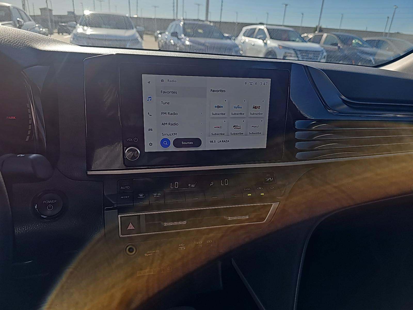 2025 Toyota Camry LE FWD