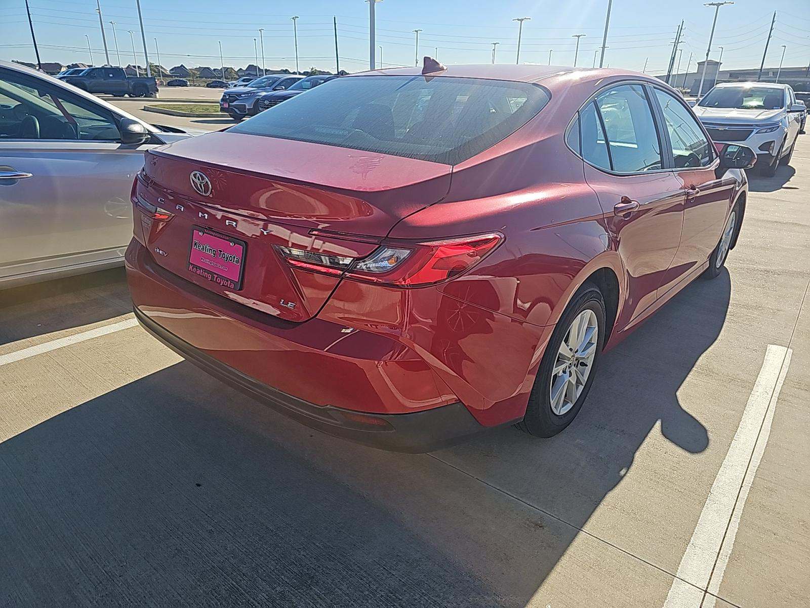 2025 Toyota Camry LE FWD