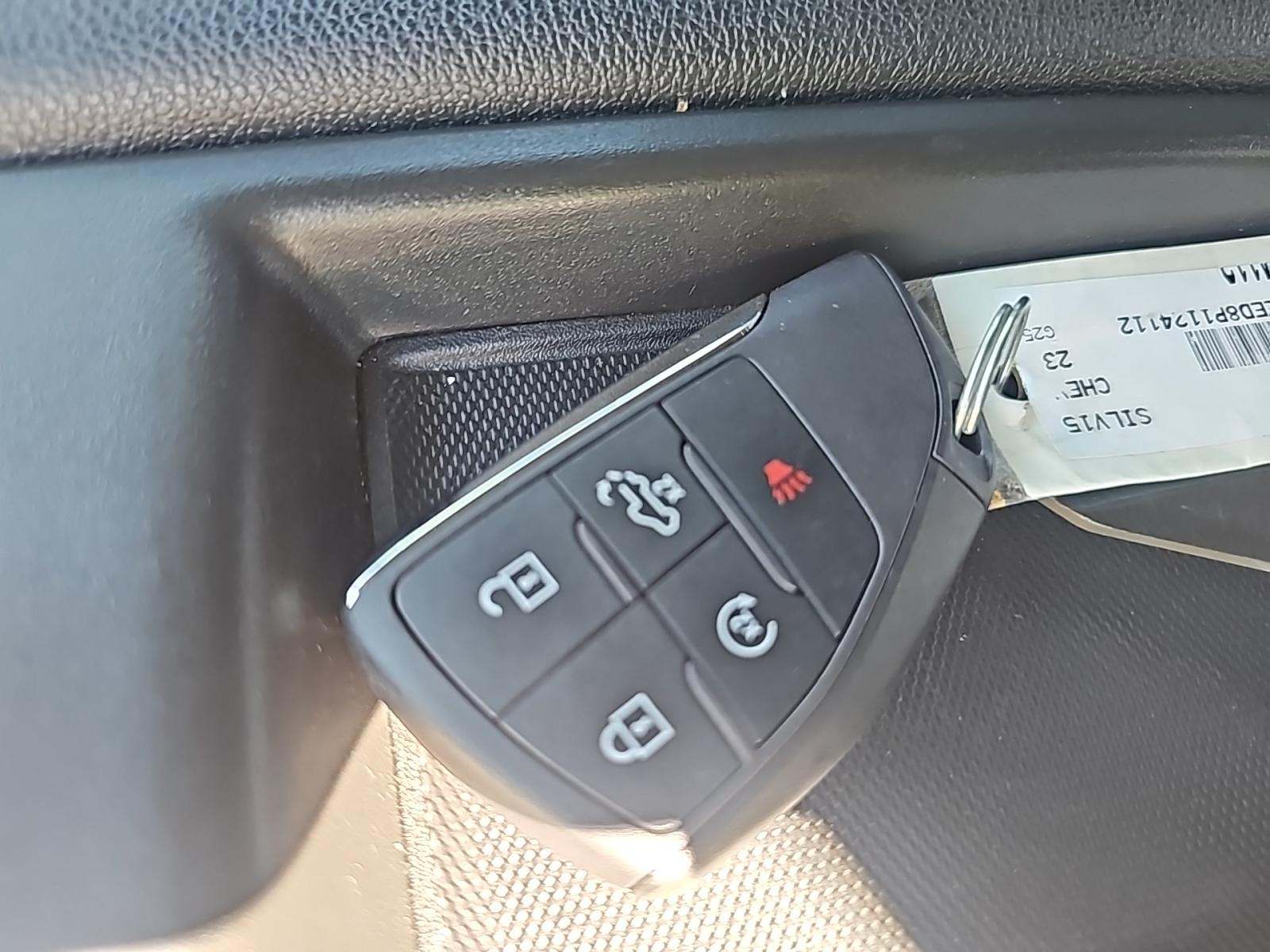 2023 Chevrolet Silverado 1500 RST AWD