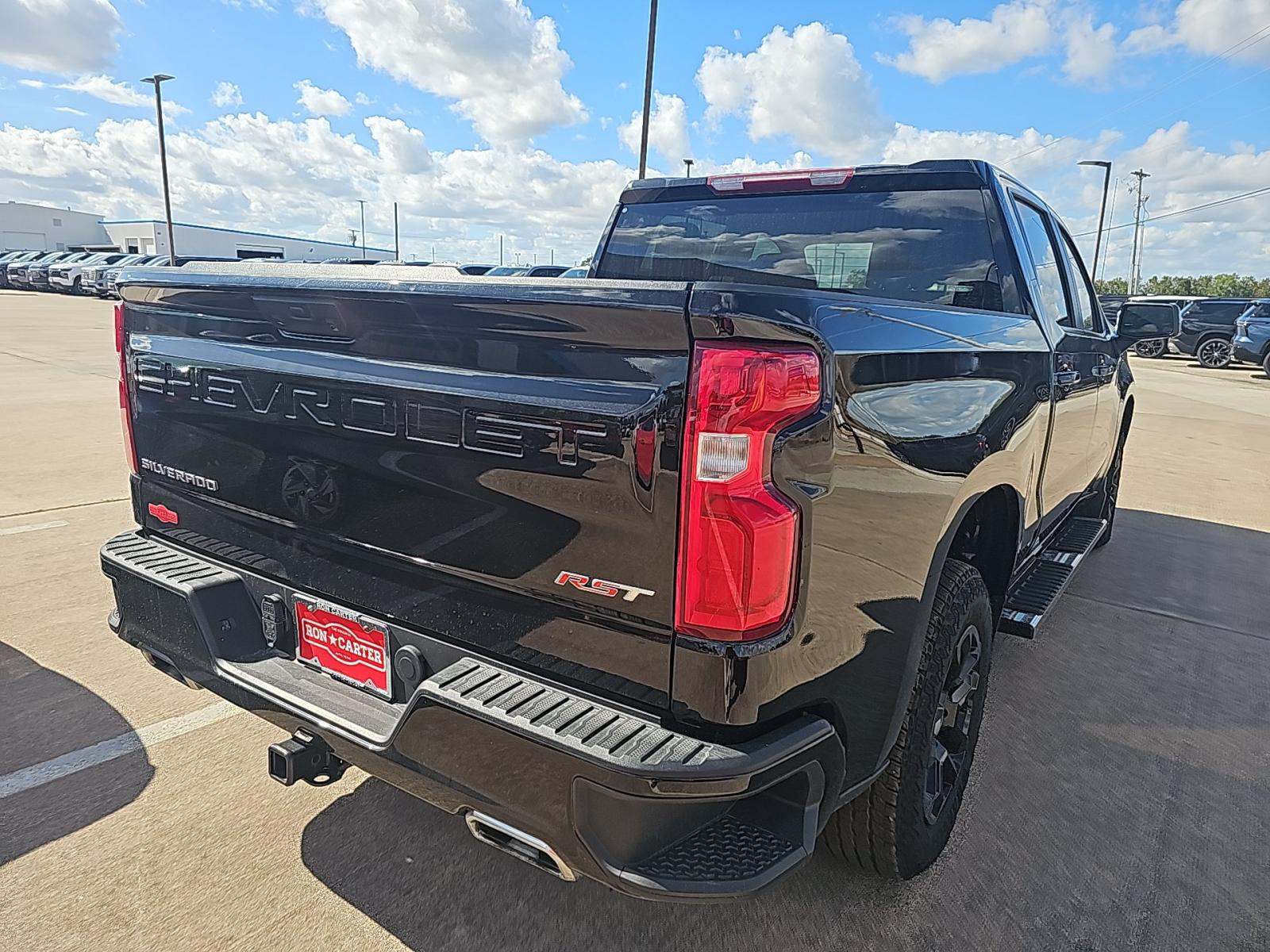 2023 Chevrolet Silverado 1500 RST AWD