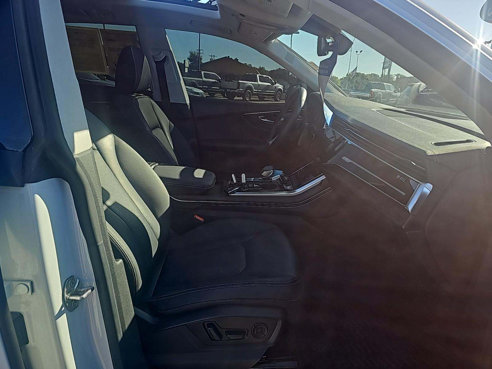 2023 Audi Q8 Premium Plus AWD