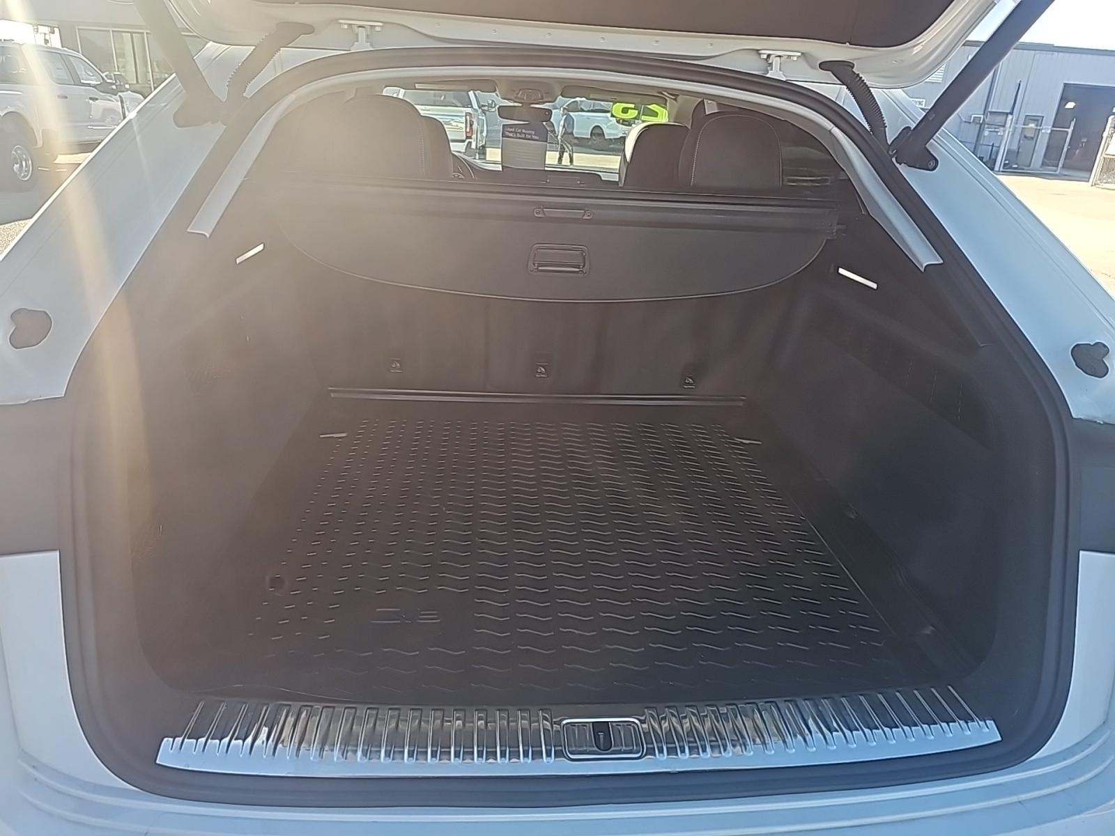 2023 Audi Q8 Premium Plus AWD