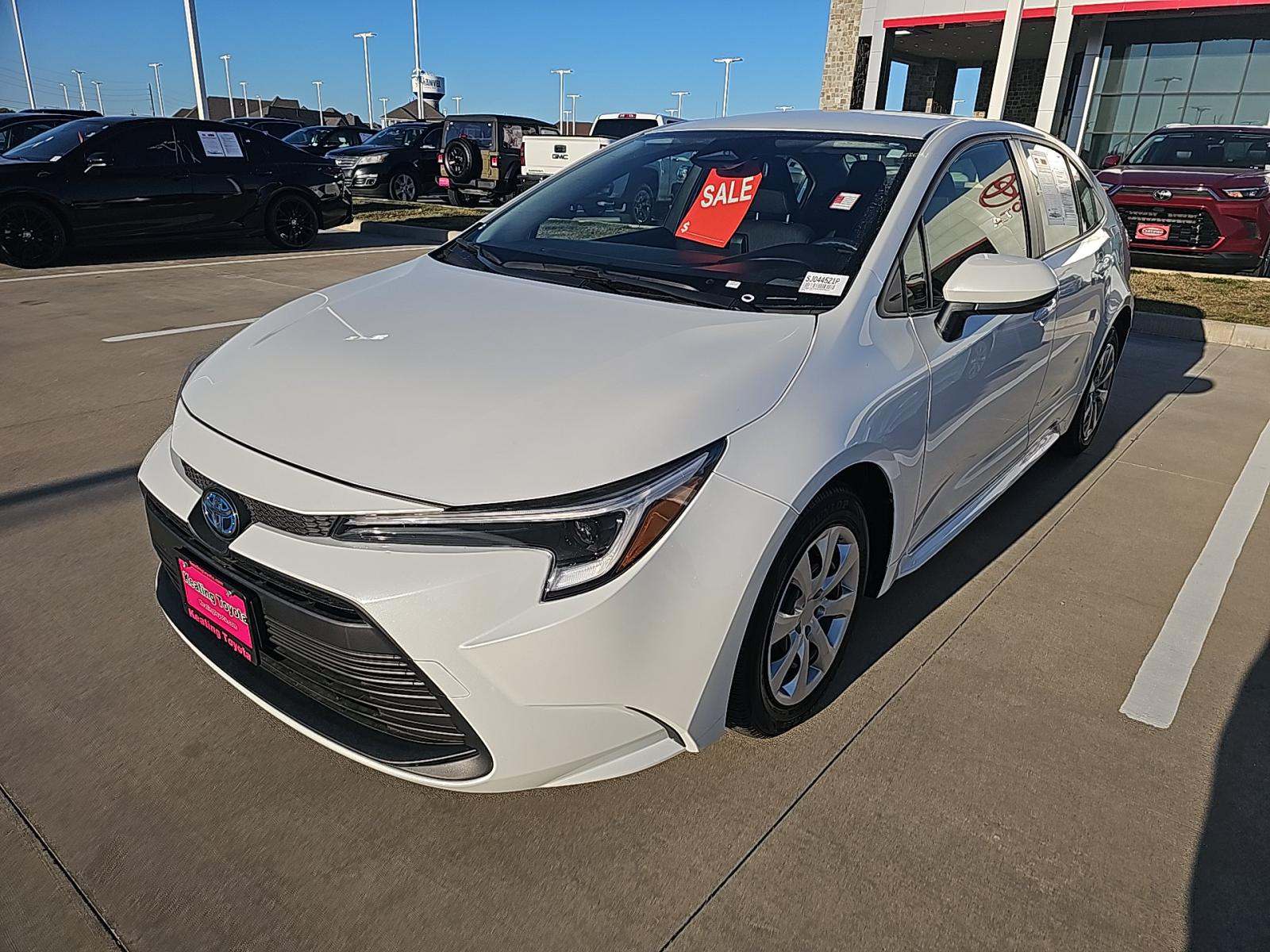 2025 Toyota Corolla Hybrid LE FWD