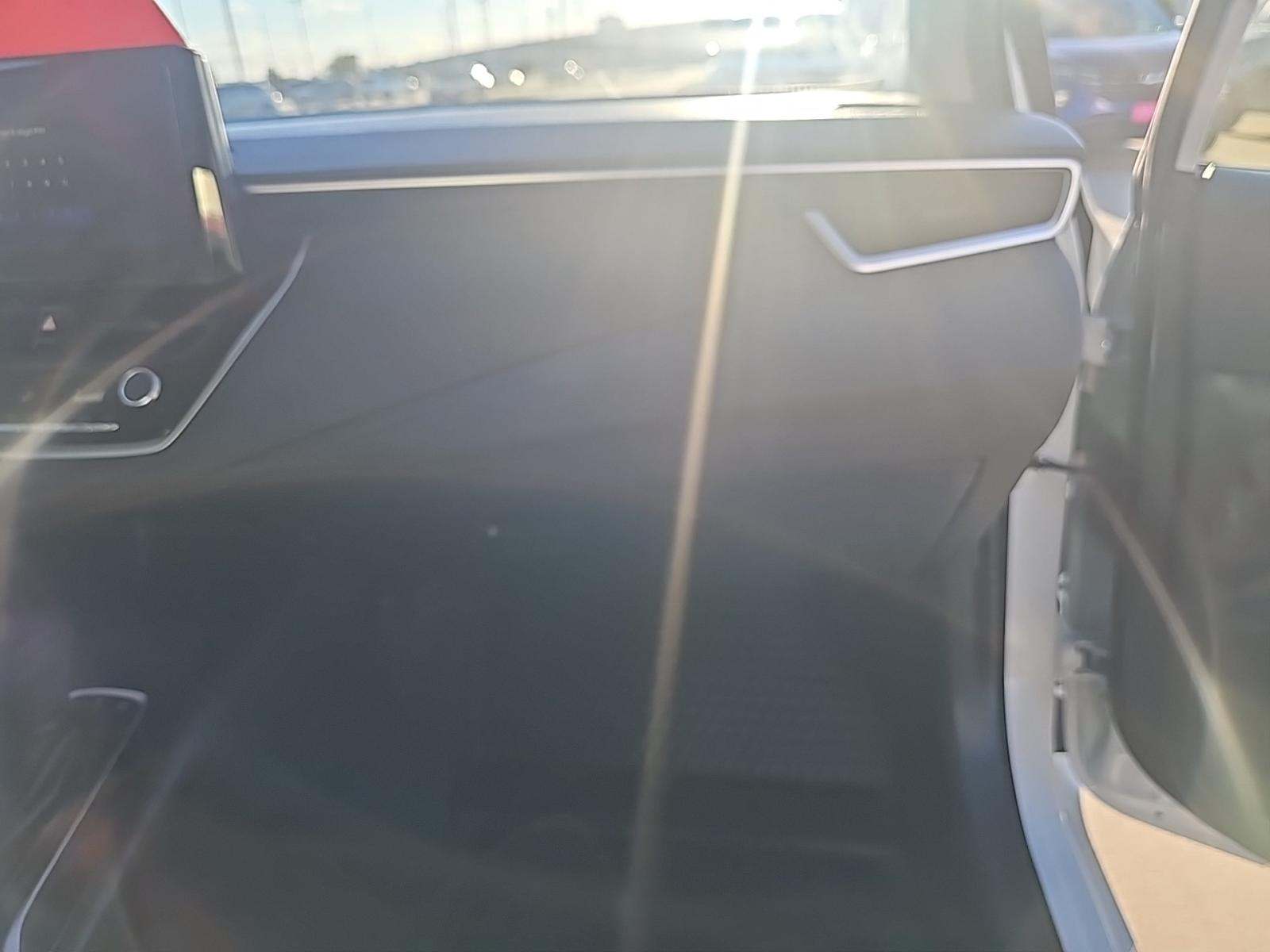 2025 Toyota Corolla Hybrid LE FWD