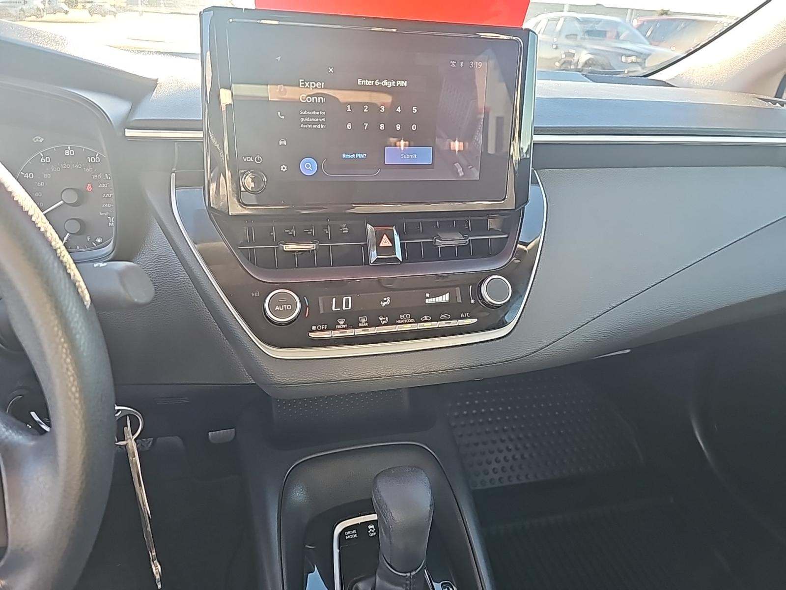 2025 Toyota Corolla Hybrid LE FWD