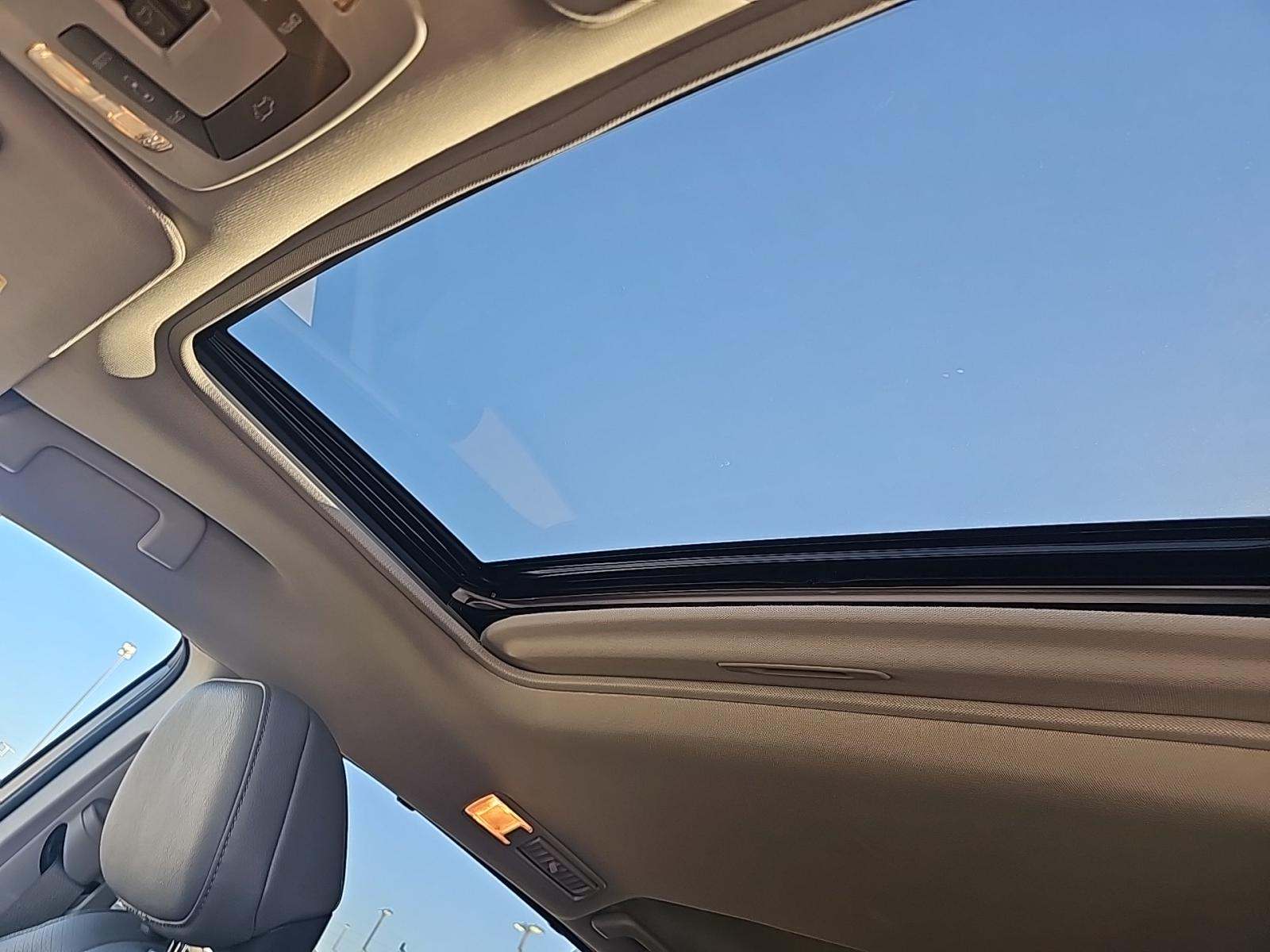 2024 Toyota Sienna XLE FWD