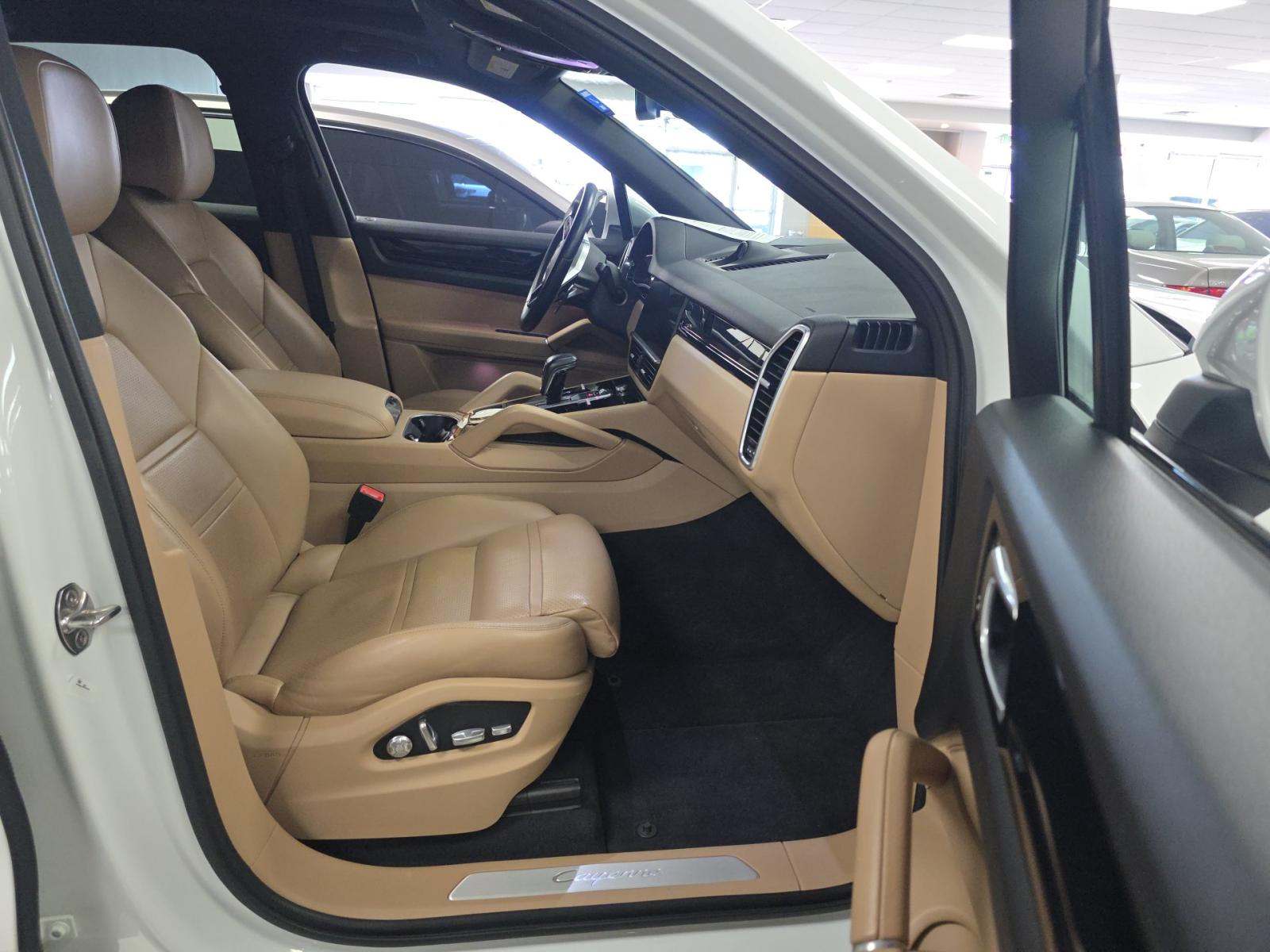 2020 Porsche Cayenne Base AWD