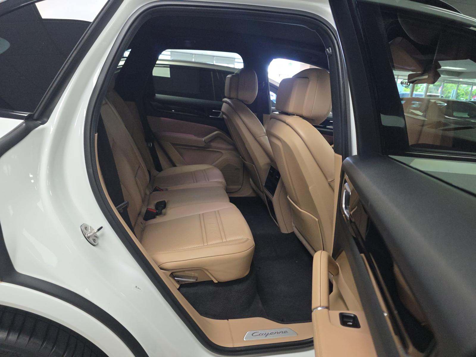 2020 Porsche Cayenne Base AWD