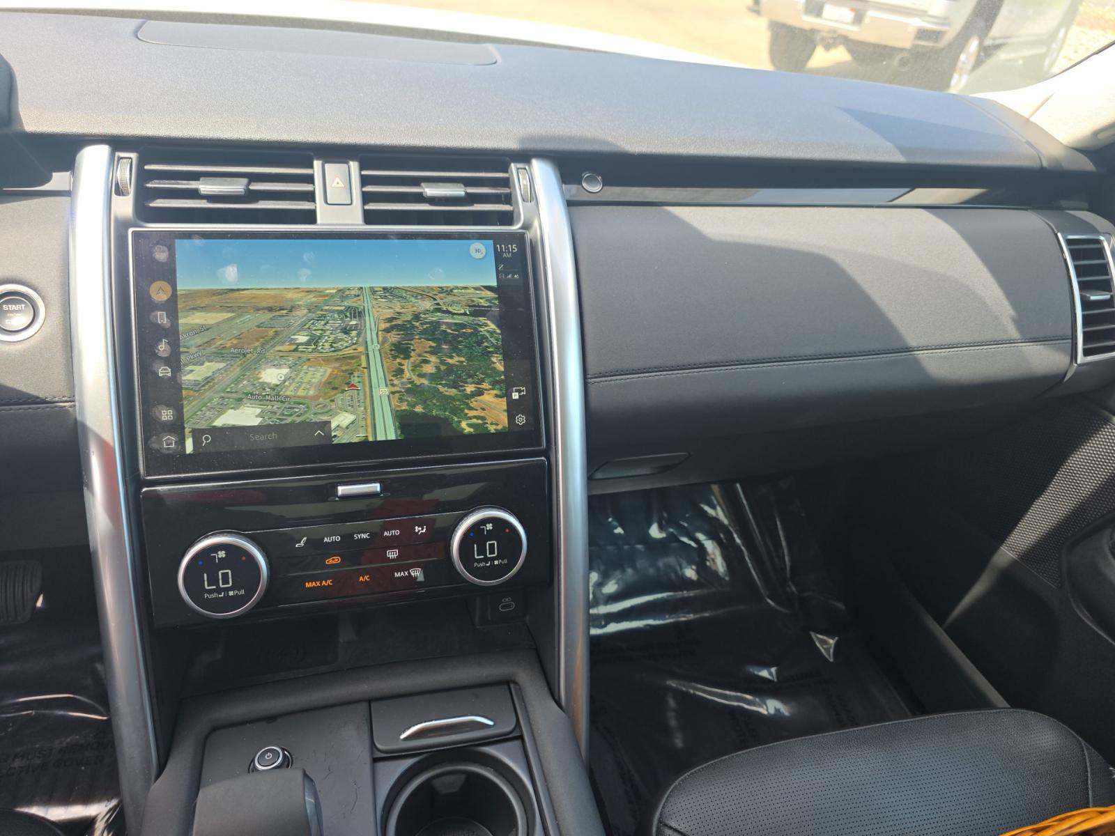 2024 Land Rover Discovery S AWD
