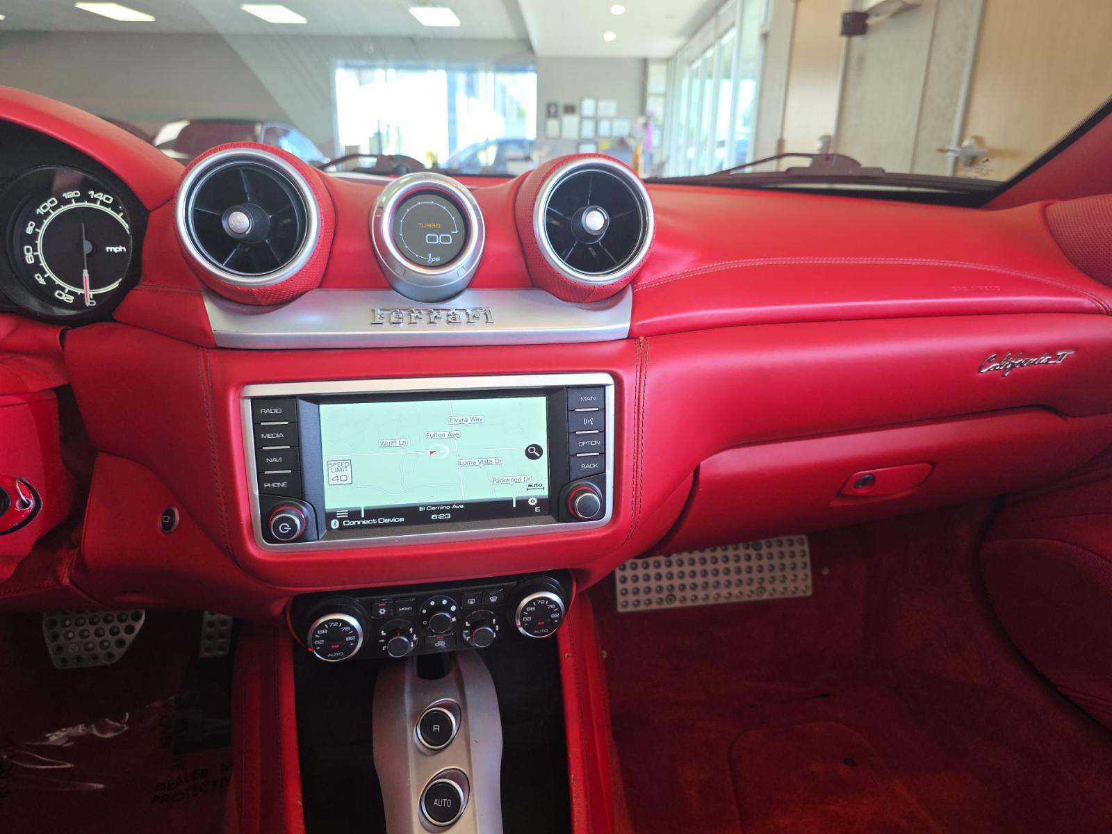 2015 Ferrari California T RWD