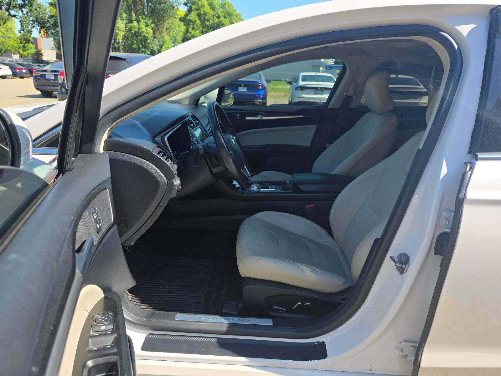 FORD FUSION - 2