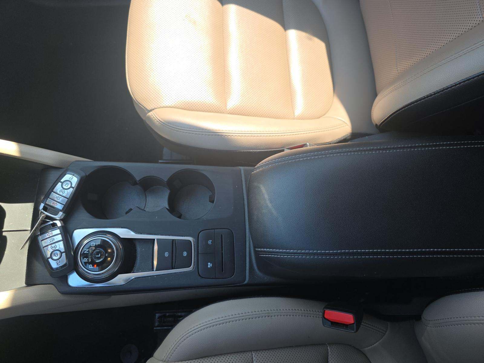 2022 Ford Escape SEL AWD