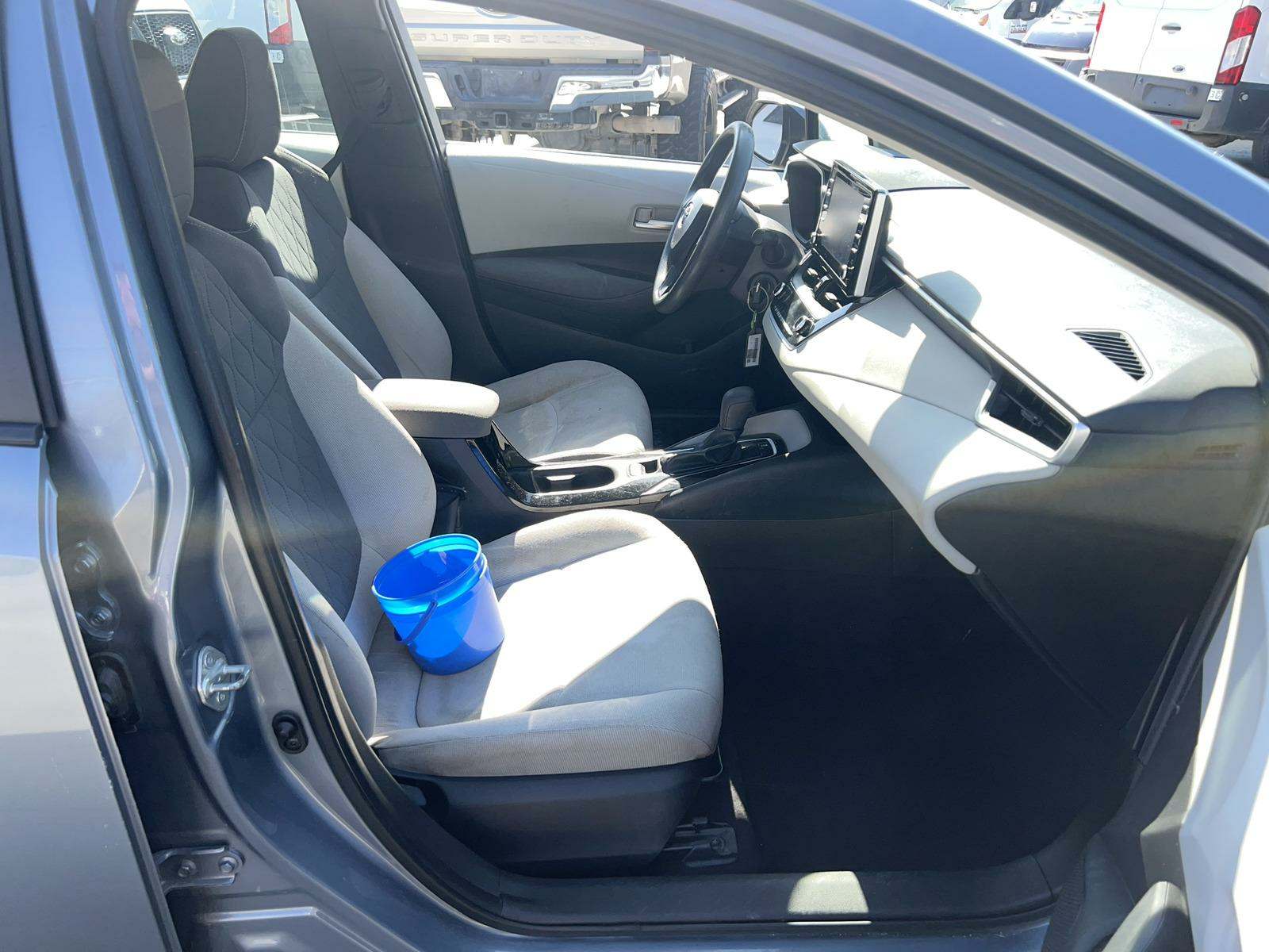 2021 Toyota Corolla LE FWD