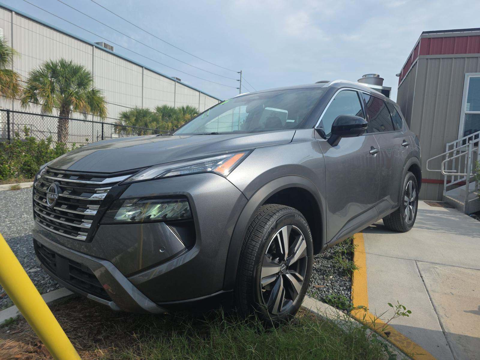 2026 Nissan Rogue SL FWD