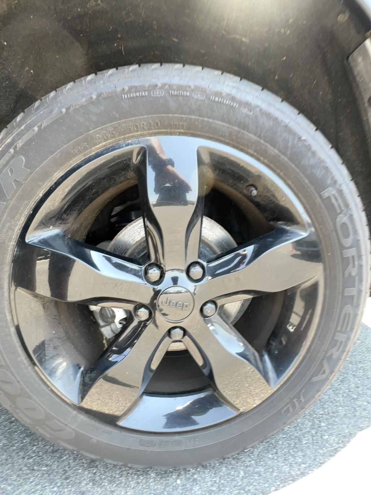 2016 Jeep Grand Cherokee Overland High Altitude Edition AWD