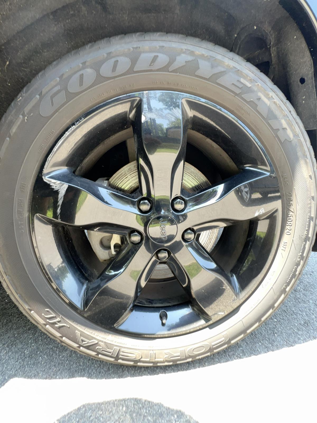 2016 Jeep Grand Cherokee Overland High Altitude Edition AWD