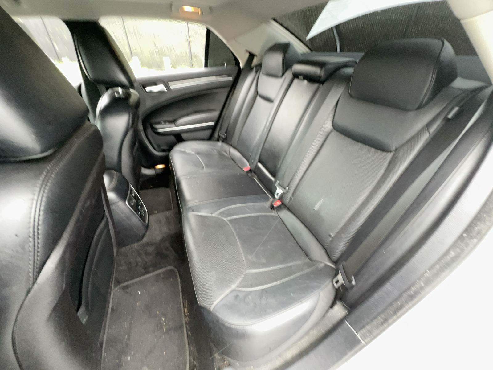 2016 Chrysler 300 C RWD