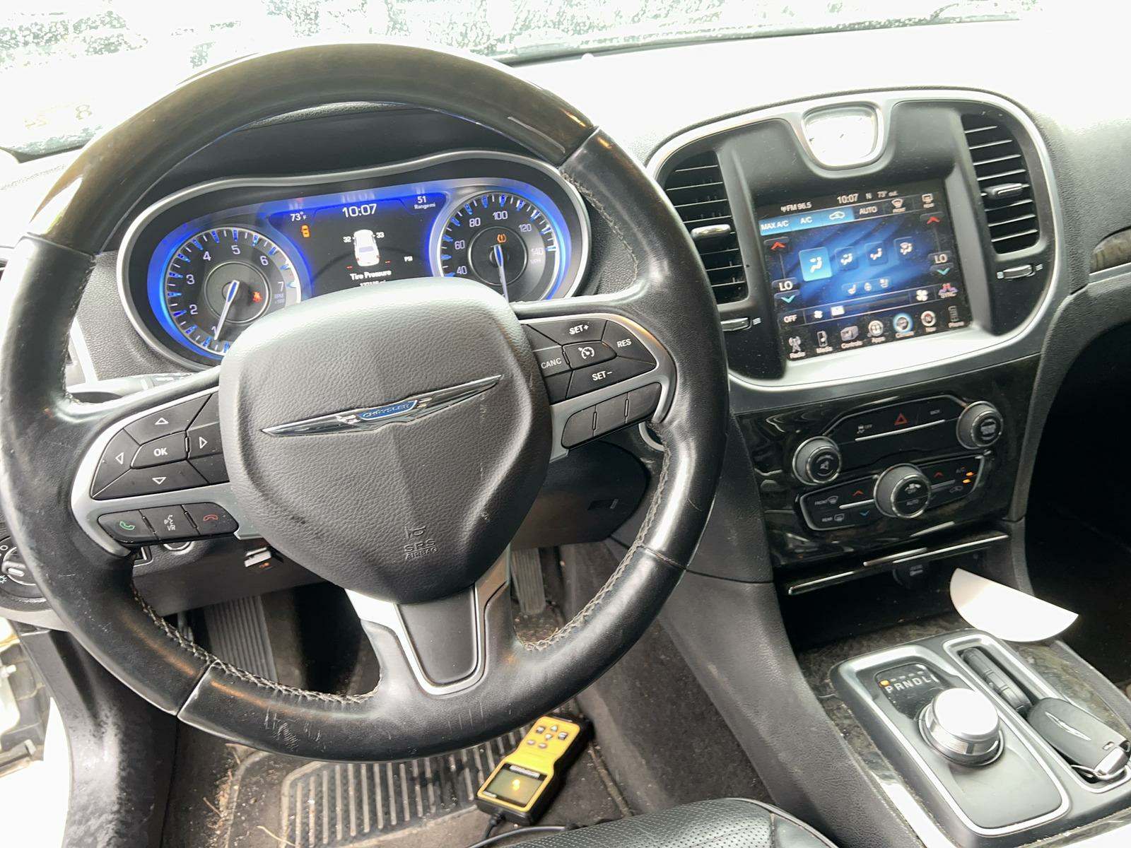 2016 Chrysler 300 C RWD