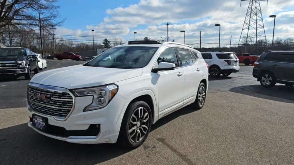 2023 GMC Terrain Denali