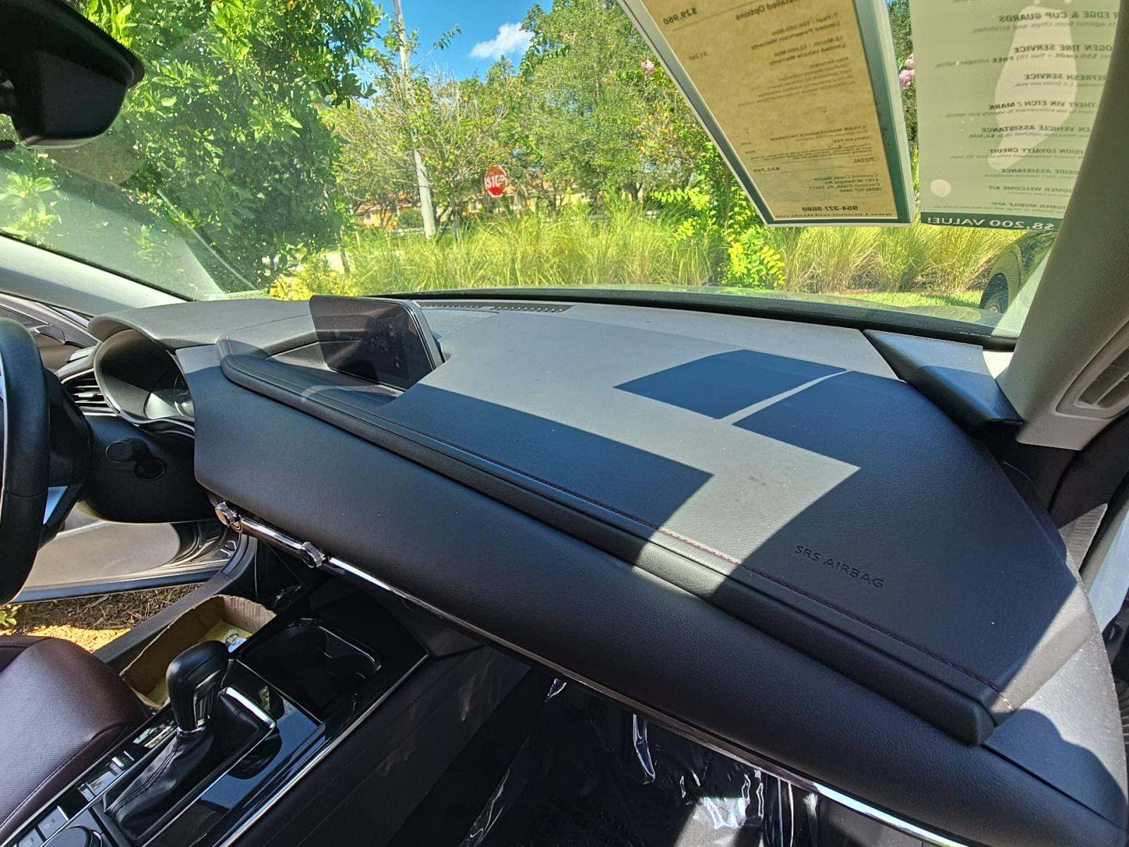 2024 MAZDA CX-30 2.5 S Carbon Edition AWD