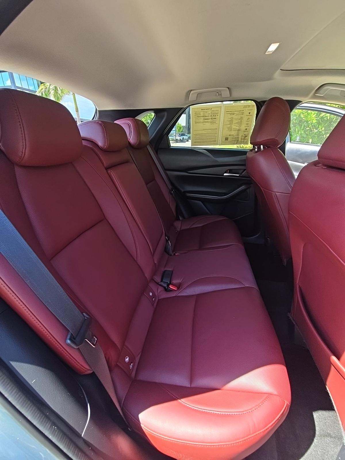 2024 MAZDA CX-30 2.5 S Carbon Edition AWD