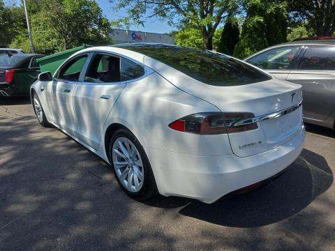 2017 Tesla Model S 75D AWD
