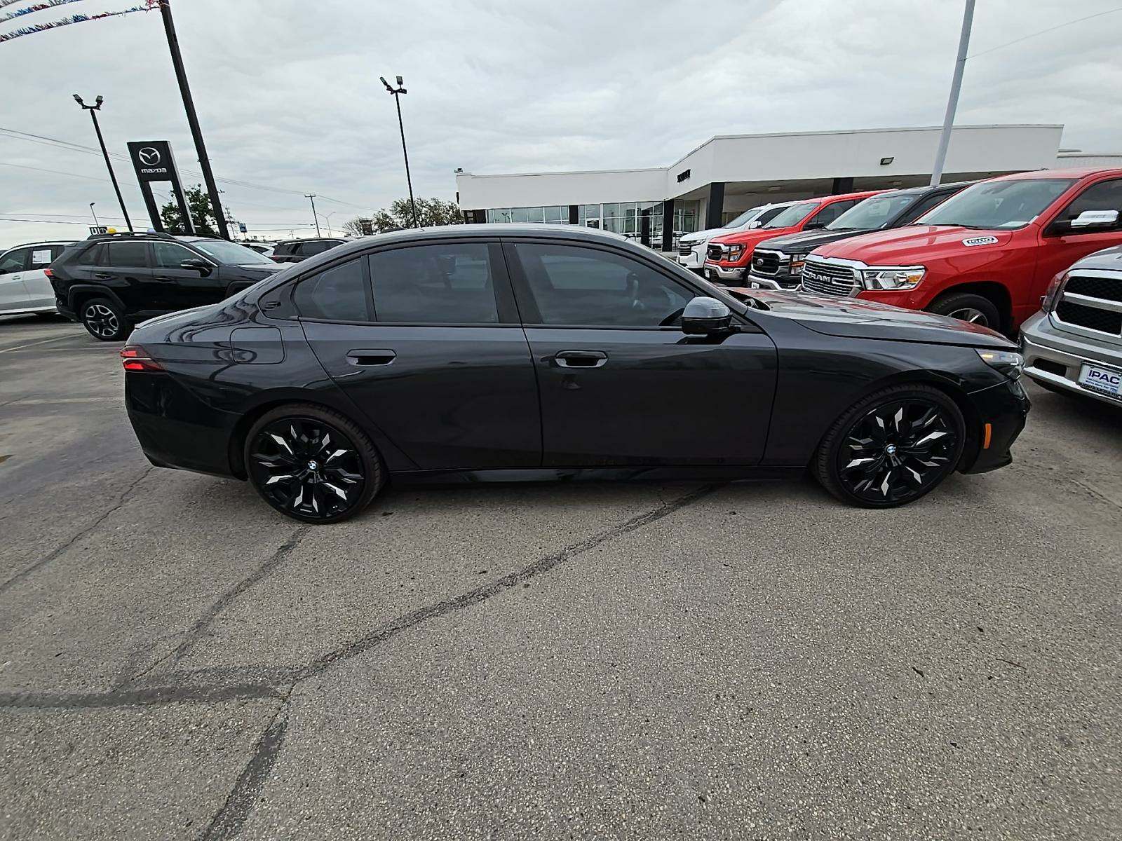 2024 BMW 5 Series 530i RWD