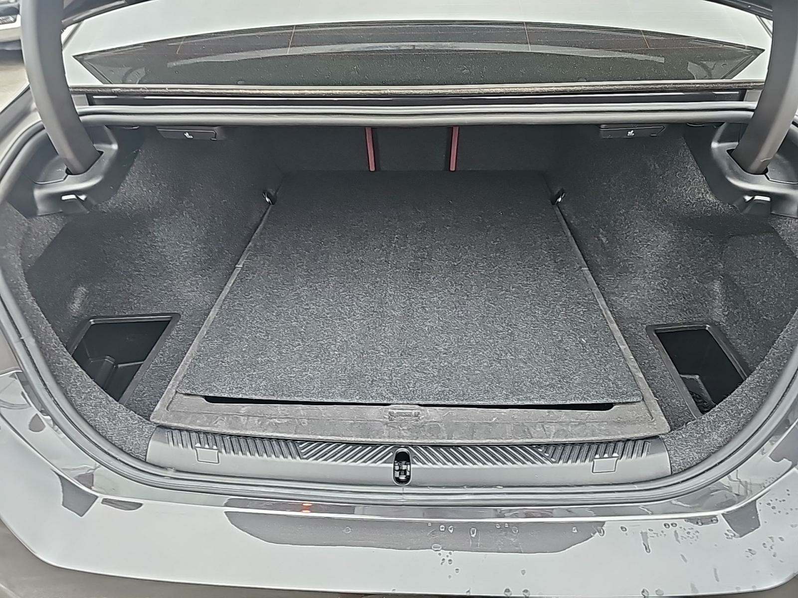 2024 BMW 5 Series 530i RWD