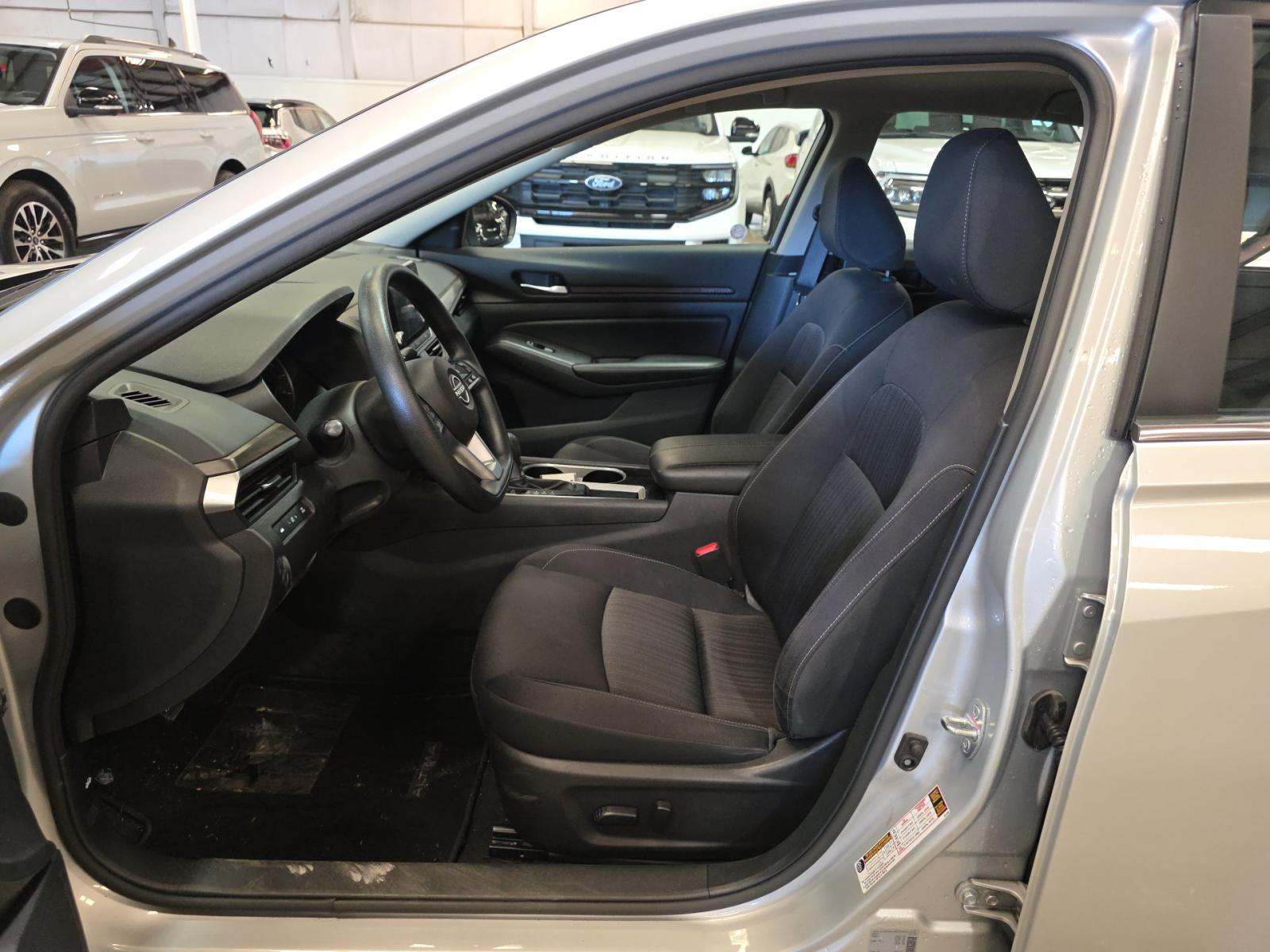 NISSAN ALTIMA - 6