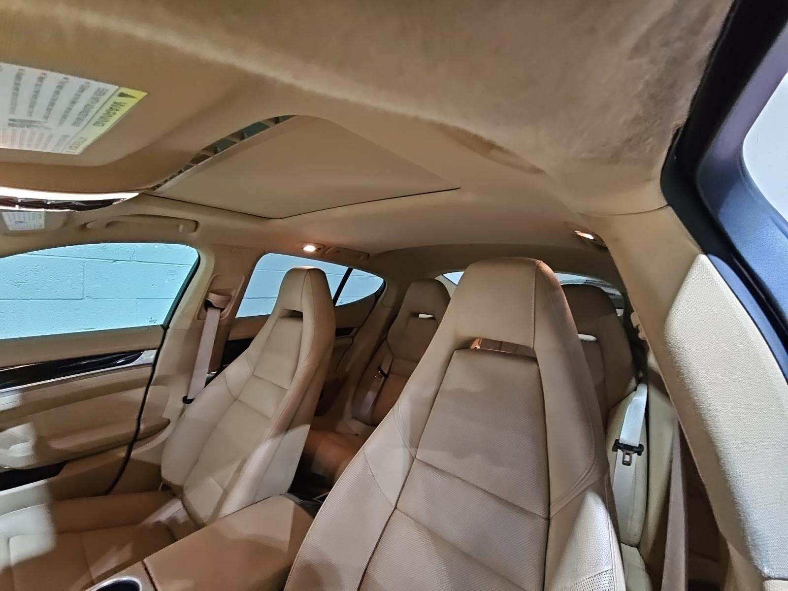 2016 Porsche Panamera Edition RWD