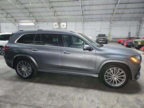 MERCEDES-BENZ GLS - 4